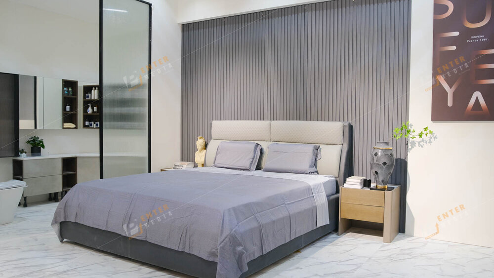 enter-media-quay-phim-chup-anh-trien-lam-cho-MT-production-001