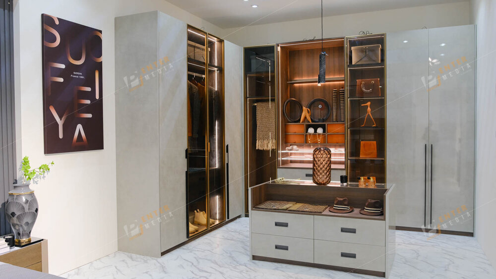 enter-media-quay-phim-chup-anh-trien-lam-cho-MT-production-002