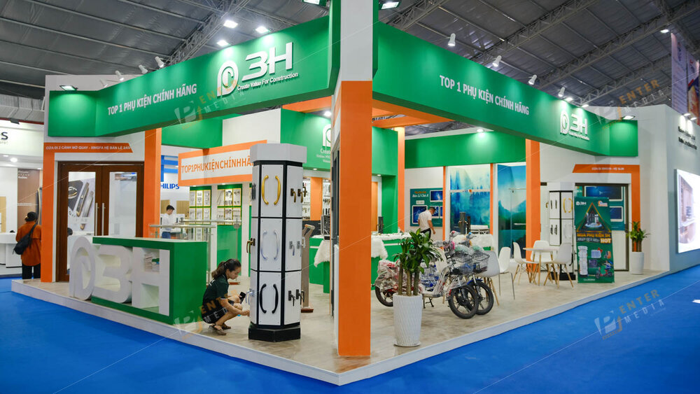 enter-media-quay-phim-chup-anh-trien-lam-cho-MT-production-013