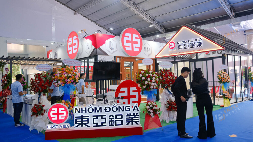 enter-media-quay-phim-chup-anh-trien-lam-cho-MT-production-016