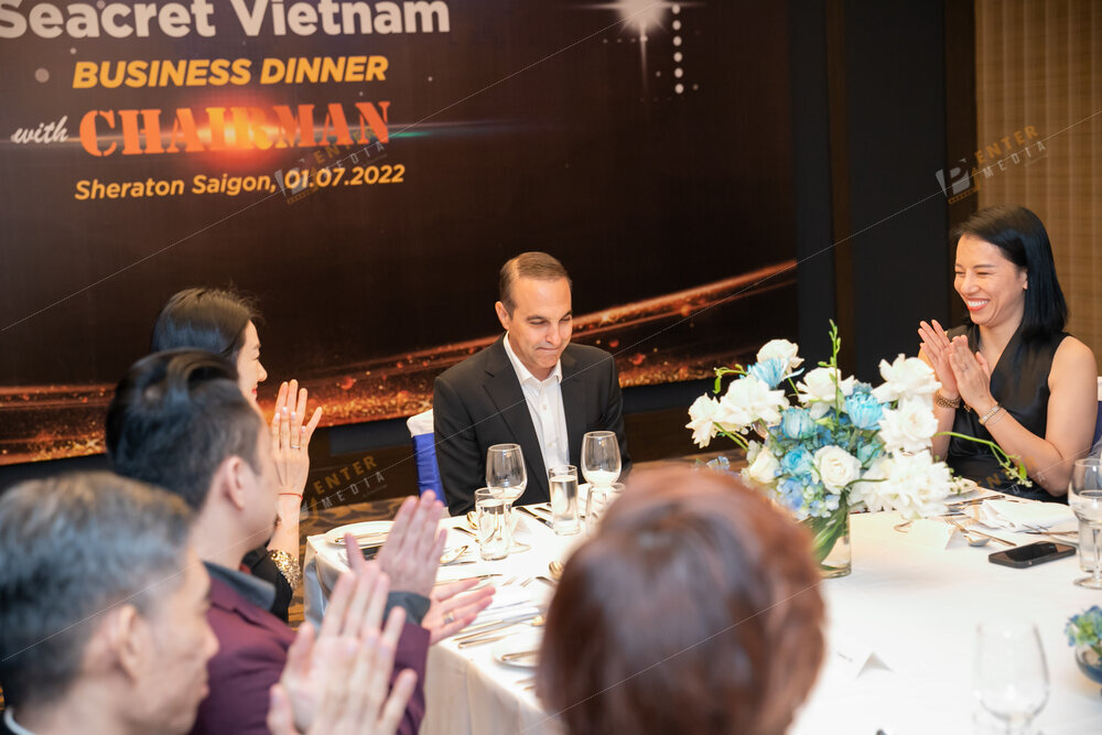 enter-media-quay-phim-su-kien-chup-hinh-su-kien-business-dinner-hoi-nghi-kinh-doanh-cung-seacret-008