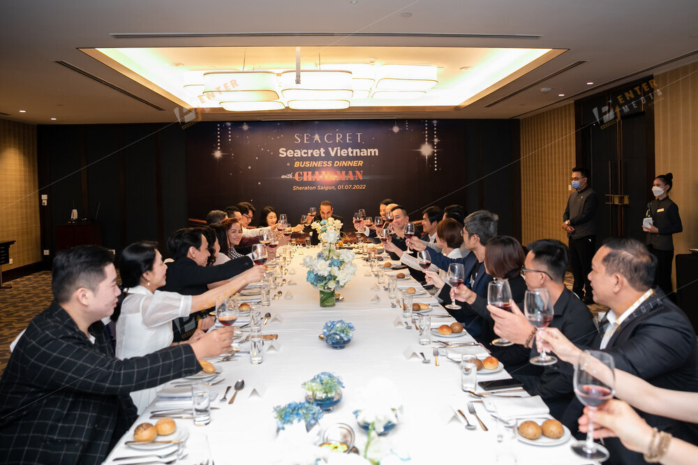 enter-media-quay-phim-su-kien-chup-hinh-su-kien-business-dinner-hoi-nghi-kinh-doanh-cung-seacret-014