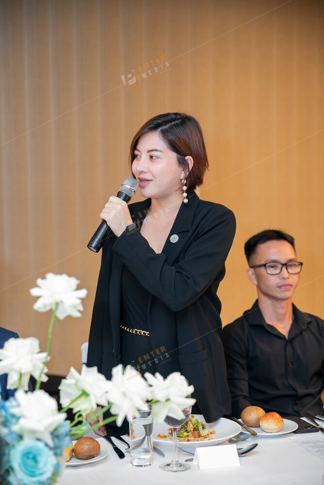 enter-media-quay-phim-su-kien-chup-hinh-su-kien-business-dinner-hoi-nghi-kinh-doanh-cung-seacret-019