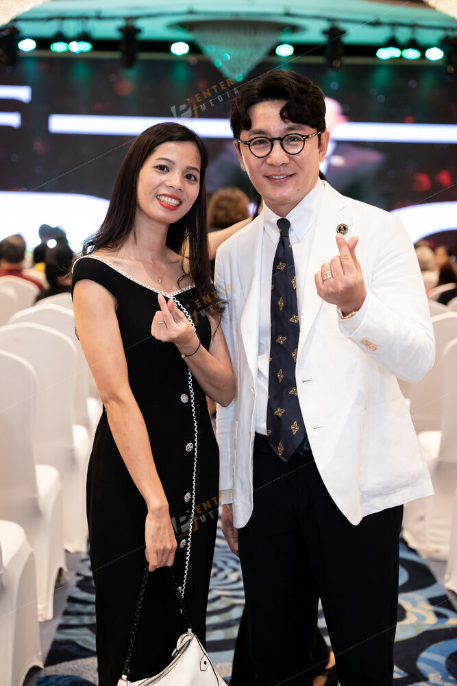 enter-media-quay-phim-su-kien-chup-hinh-su-kien-business-dinner-hoi-nghi-kinh-doanh-cung-seacret-060