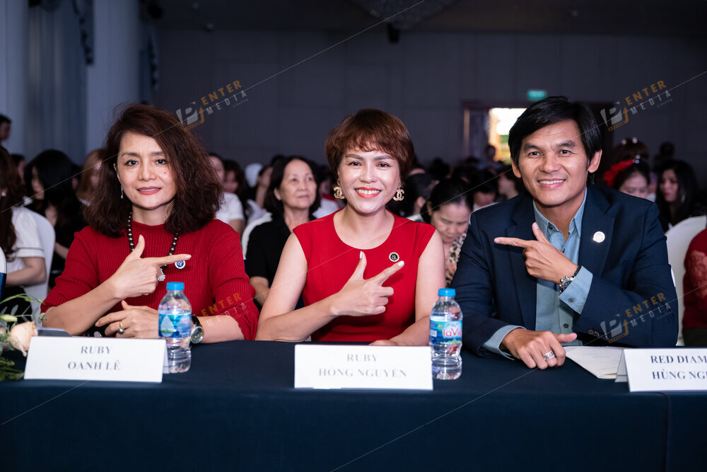 enter-media-quay-phim-su-kien-chup-hinh-su-kien-business-dinner-hoi-nghi-kinh-doanh-cung-seacret-062