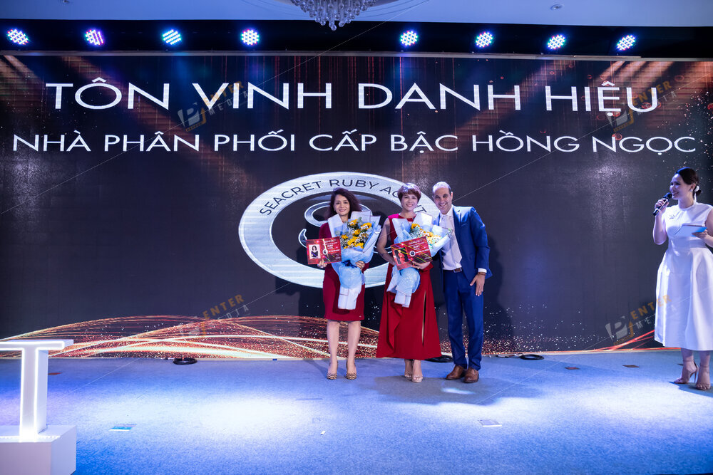 enter-media-quay-phim-su-kien-chup-hinh-su-kien-business-dinner-hoi-nghi-kinh-doanh-cung-seacret-102