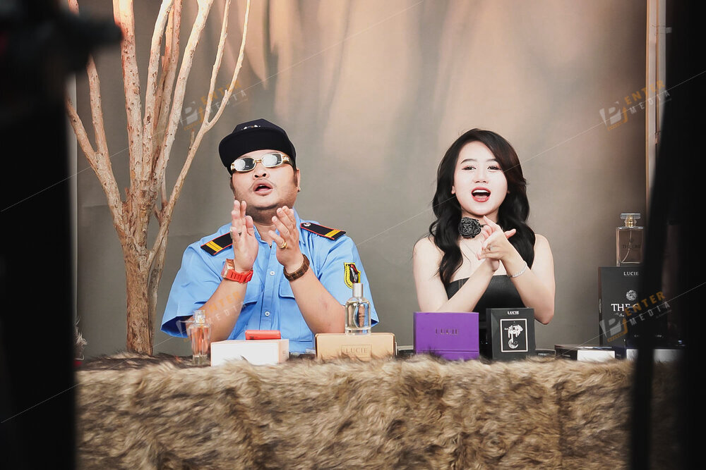 enter-media-livestream-ban-hang-megalive-cung-koc-kol-cho-agency-ptgroup-021