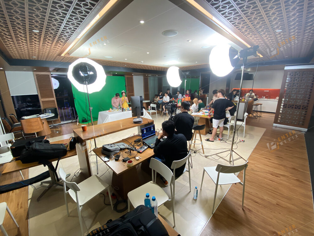 Enter Media triển khai livestream bán hàng TikTok cho Lock&Lock & Himalaya