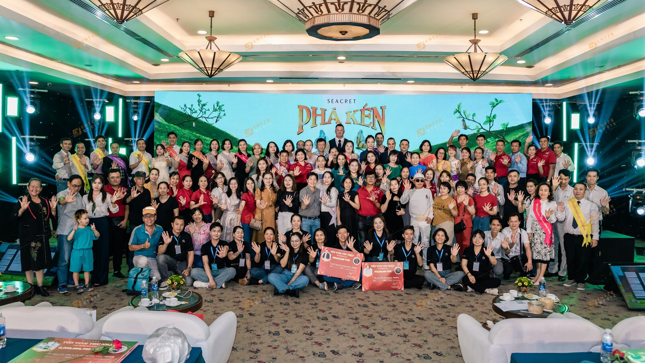 anh-su-kien-pha-ken-cua-seacret-tai-hcm-do-enter-media-thuc-hien-013