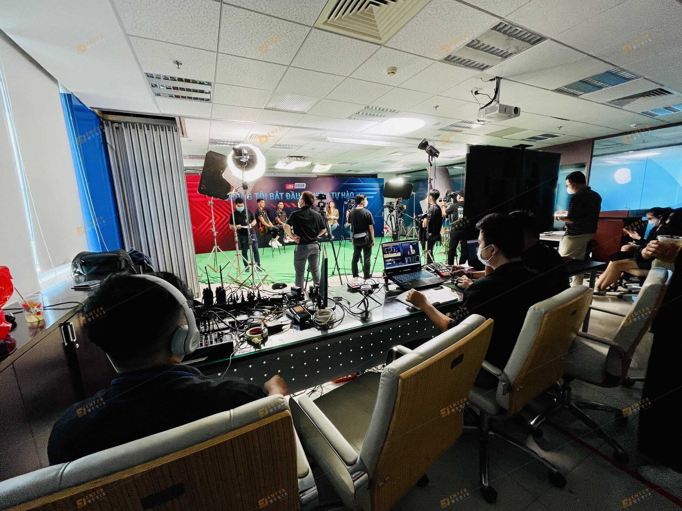 Enter Media đồng hành sản xuất podcast cho doanh nghiệp