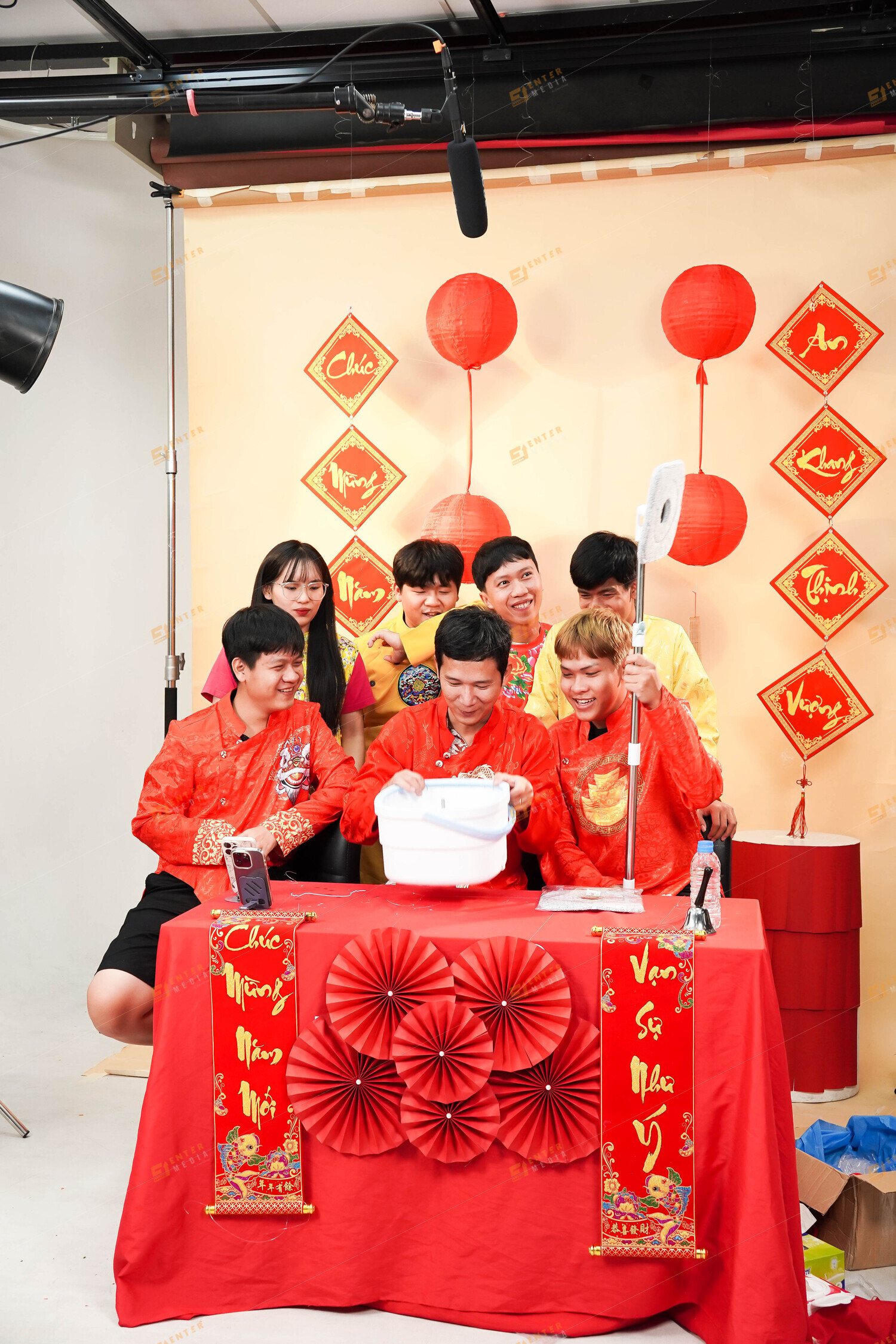 Hậu trường livestream cho Lâm Vlog